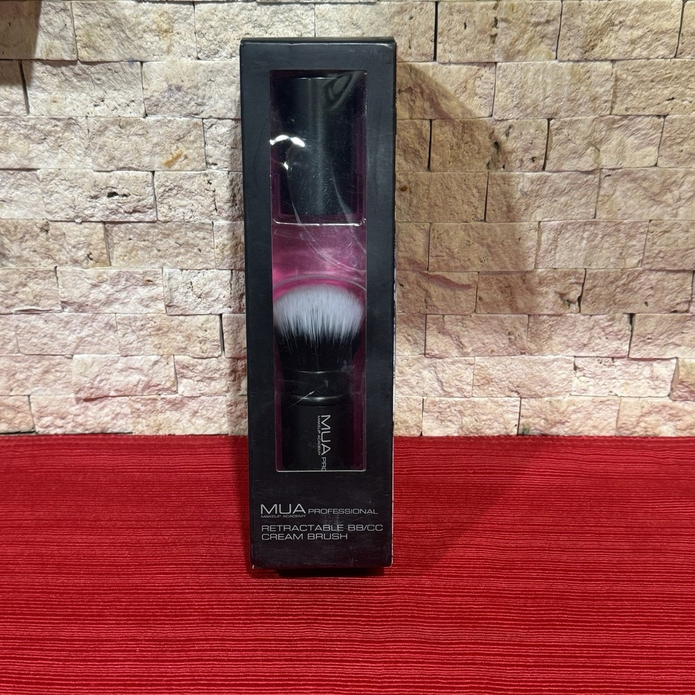 MUA Professional Retractable BB/CC Cream Brush‎ NIB